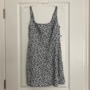 Old Navy White and Blue Flower Dress
